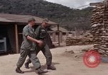 Standbild sandbagged Checkpoint Vietnam, 1966, aus Sekunde 23 historischem Filmmaterial Videoclip 65675030310