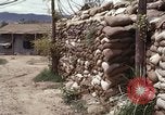 Standbild sandbagged Checkpoint Vietnam, 1966, aus Sekunde 30 historischem Filmmaterial Videoclip 65675030310