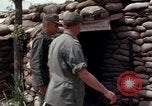 Standbild sandbagged Checkpoint Vietnam, 1966, aus Sekunde 44 historischem Filmmaterial Videoclip 65675030310