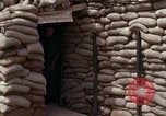 Standbild sandbagged Checkpoint Vietnam, 1966, aus Sekunde 51 historischem Filmmaterial Videoclip 65675030310