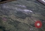 Immagine di F 100 aeromobili Il Vietnam, 1966, secondo 30 filmato di repertorio 65675030319