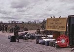 Standbild der US Air Force Kapitäne Vietnam, 1966, aus Sekunde 23 historischem Filmmaterial Videoclip 65675030324