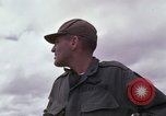 Standbild der US Air Force Kapitäne Vietnam, 1966, aus Sekunde 31 historischem Filmmaterial Videoclip 65675030324