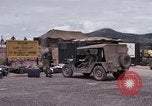 Standbild der US Air Force Kapitäne Vietnam, 1966, aus Sekunde 49 historischem Filmmaterial Videoclip 65675030324