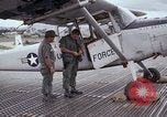 Standbild O 1E Flugzeuge Vietnam, 1966, aus Sekunde 16 historischem Filmmaterial Videoclip 65675030325