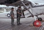 Standbild O 1E Flugzeuge Vietnam, 1966, aus Sekunde 18 historischem Filmmaterial Videoclip 65675030325
