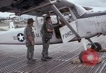 Standbild O 1E Flugzeuge Vietnam, 1966, aus Sekunde 20 historischem Filmmaterial Videoclip 65675030325