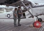 Standbild O 1E Flugzeuge Vietnam, 1966, aus Sekunde 33 historischem Filmmaterial Videoclip 65675030325