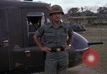 Standbild Major General John Norton Vietnam, 1966, aus Sekunde 17 historischem Filmmaterial Videoclip 65675030326