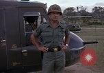 Standbild Major General John Norton Vietnam, 1966, aus Sekunde 31 historischem Filmmaterial Videoclip 65675030326