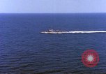 Standbild S-2E Flugzeuge Tropfen Torpedo Guantanamo Bay Kuba, 1966, aus Sekunde 14 historischem Filmmaterial Videoclip 65675030330