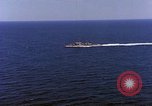 Standbild S-2E Flugzeuge Tropfen Torpedo Guantanamo Bay Kuba, 1966, aus Sekunde 18 historischem Filmmaterial Videoclip 65675030330