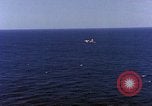 Standbild S-2E Flugzeuge Tropfen Torpedo Guantanamo Bay Kuba, 1966, aus Sekunde 41 historischem Filmmaterial Videoclip 65675030330