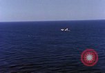 Standbild S-2E Flugzeuge Tropfen Torpedo Guantanamo Bay Kuba, 1966, aus Sekunde 44 historischem Filmmaterial Videoclip 65675030330
