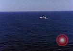 Standbild S-2E Flugzeuge Tropfen Torpedo Guantanamo Bay Kuba, 1966, aus Sekunde 49 historischem Filmmaterial Videoclip 65675030330