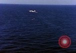 Standbild S-2E Flugzeuge Tropfen Torpedo Guantanamo Bay Kuba, 1966, aus Sekunde 53 historischem Filmmaterial Videoclip 65675030330