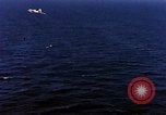 Standbild S-2E Flugzeuge Tropfen Torpedo Guantanamo Bay Kuba, 1966, aus Sekunde 54 historischem Filmmaterial Videoclip 65675030330
