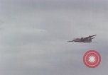 Image S-2e avion Guantanamo Bay à Cuba, 1966, de la seconde 22 séquences d'archives historiques vidéo 65675030331