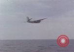 Image S-2e avion Guantanamo Bay à Cuba, 1966, de la seconde 58 séquences d'archives historiques vidéo 65675030331