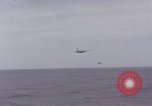 Image S-2e avion Guantanamo Bay à Cuba, 1966, de la seconde 61 séquences d'archives historiques vidéo 65675030331