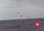 Image USS Charles P Cecil exercices ASW Guantanamo Bay à Cuba, 1966, de la seconde 60 séquences d'archives historiques vidéo 65675030332