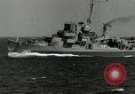 Standbild USS Frament DE-677 Atlantik, 1943, aus Sekunde 7 historischem Filmmaterial Videoclip 65675030348
