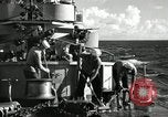 Standbild USS Frament DE-677 Atlantik, 1943, aus Sekunde 9 historischem Filmmaterial Videoclip 65675030348