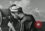 Standbild USS Frament DE-677 Atlantik, 1943, aus Sekunde 31 historischem Filmmaterial Videoclip 65675030348