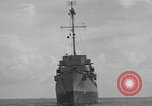 Image Frament USS (ED-677) l'île des Bermudes, 1943, de la seconde 23 séquences d'archives historiques vidéo 65675030350