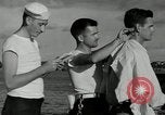 Image Frament USS (ED-677) l'île des Bermudes, 1943, de la seconde 61 séquences d'archives historiques vidéo 65675030350