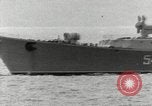 Standbild russischen Kresta Fregatte Klasse Mittelmeer, 1969, aus Sekunde 31 historischem Filmmaterial Videoclip 65675030353