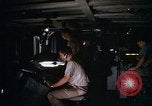 Image USS Wasp Centre d'information de combat Guantanamo Bay à Cuba, 1966, de la seconde 28 séquences d'archives historiques vidéo 65675030354