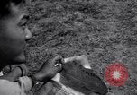 Standbild Rekonvaleszenten Italien, 1944, aus Sekunde 50 historischem Filmmaterial Videoclip 65675030362
