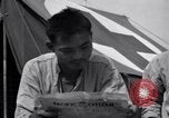 Standbild Rekonvaleszenten Italien, 1944, aus Sekunde 61 historischem Filmmaterial Videoclip 65675030362