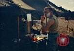 Standbild Oberst James J Moran Vietnam, 1965, aus Sekunde 16 historischem Filmmaterial Videoclip 65675030363