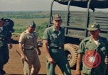 Standbild Oberst James J Moran Vietnam, 1965, aus Sekunde 51 historischem Filmmaterial Videoclip 65675030363