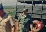 Standbild Oberst James J Moran Vietnam, 1965, aus Sekunde 59 historischem Filmmaterial Videoclip 65675030363