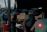 Standbild sandbagged Bunker Vietnam, 1965, aus Sekunde 5 historischem Filmmaterial Videoclip 65675030365