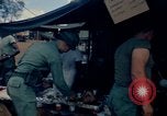Standbild sandbagged Bunker Vietnam, 1965, aus Sekunde 10 historischem Filmmaterial Videoclip 65675030365