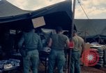Standbild sandbagged Bunker Vietnam, 1965, aus Sekunde 16 historischem Filmmaterial Videoclip 65675030365