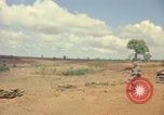 Standbild sandbagged Bunker Vietnam, 1965, aus Sekunde 32 historischem Filmmaterial Videoclip 65675030365