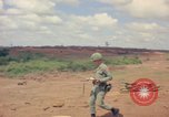 Standbild sandbagged Bunker Vietnam, 1965, aus Sekunde 38 historischem Filmmaterial Videoclip 65675030365