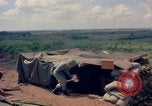Standbild sandbagged Bunker Vietnam, 1965, aus Sekunde 44 historischem Filmmaterial Videoclip 65675030365