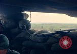 Standbild sandbagged Bunker Vietnam, 1965, aus Sekunde 61 historischem Filmmaterial Videoclip 65675030365