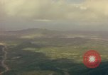 Standbild amerikanische 1st Cavalry Division Bereich Ankhe Süd Vietnam, 1965, aus Sekunde 6 historischem Filmmaterial Videoclip 65675030366