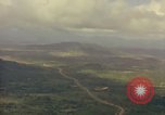 Standbild amerikanische 1st Cavalry Division Bereich Ankhe Süd Vietnam, 1965, aus Sekunde 18 historischem Filmmaterial Videoclip 65675030366