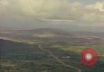 Standbild amerikanische 1st Cavalry Division Bereich Ankhe Süd Vietnam, 1965, aus Sekunde 19 historischem Filmmaterial Videoclip 65675030366