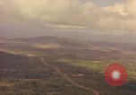Standbild amerikanische 1st Cavalry Division Bereich Ankhe Süd Vietnam, 1965, aus Sekunde 22 historischem Filmmaterial Videoclip 65675030366