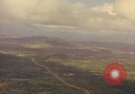 Standbild amerikanische 1st Cavalry Division Bereich Ankhe Süd Vietnam, 1965, aus Sekunde 23 historischem Filmmaterial Videoclip 65675030366