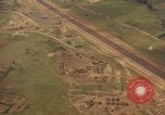 Standbild amerikanische 1st Cavalry Division Bereich Ankhe Süd Vietnam, 1965, aus Sekunde 42 historischem Filmmaterial Videoclip 65675030366